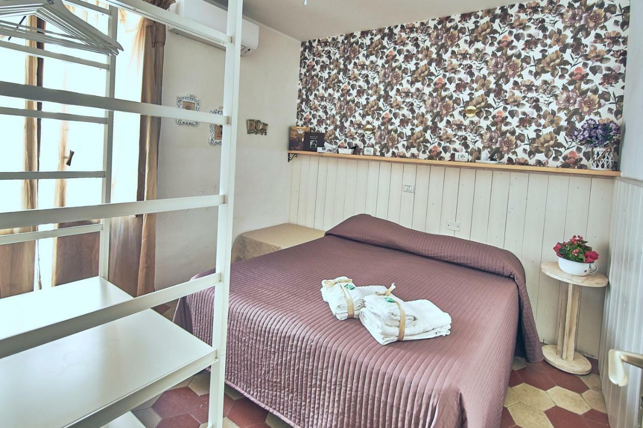 B&B Del Castello San Benedetto del Tronto Eksteriør billede