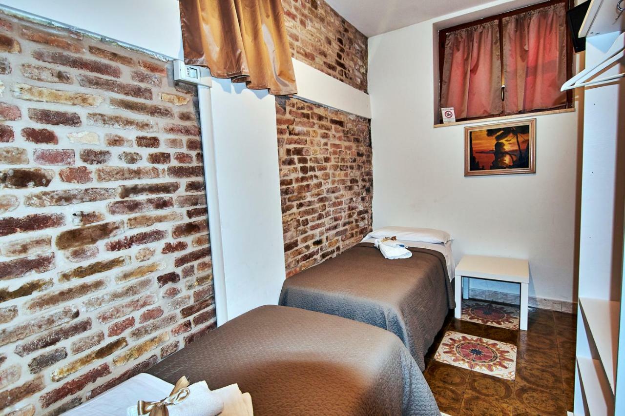 B&B Del Castello San Benedetto del Tronto Eksteriør billede