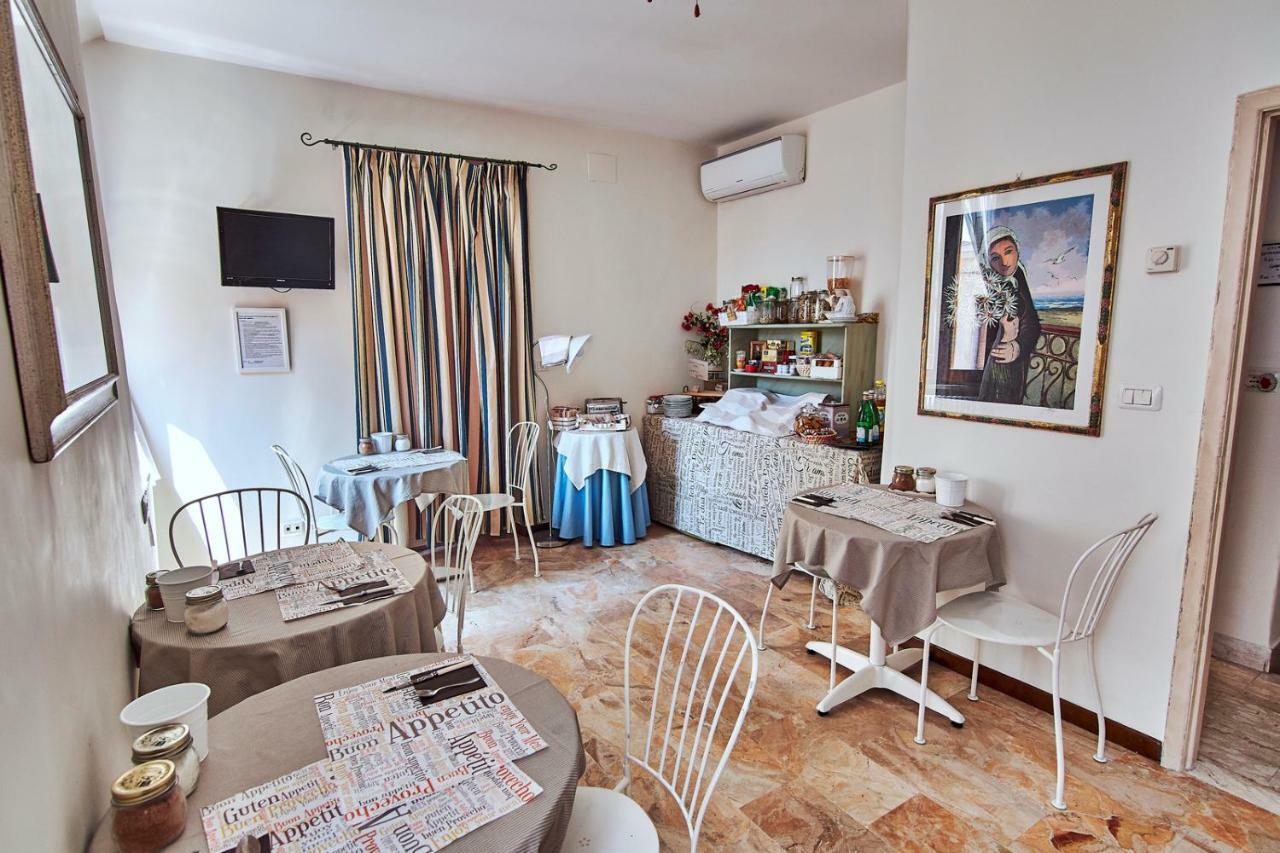 B&B Del Castello San Benedetto del Tronto Eksteriør billede